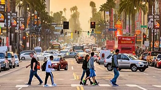 Nuevas leyes en California benefician a personas sin hogar