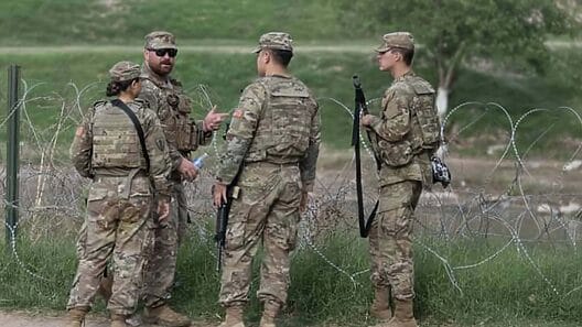 Florida enviará tropas a Texas para ayudar en crisis de la seguridad fronteriza
