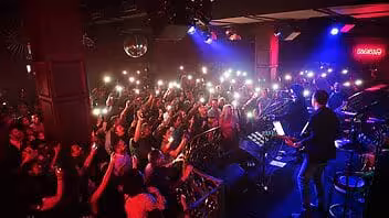 Cantautor cubano Carlos Varela ofrece un memorable concierto en Madrid