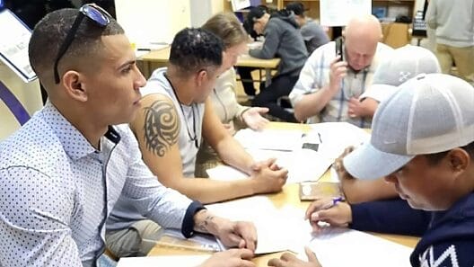 Cubanos en Rusia se alistan en el ejército para conseguir la ciudadanía