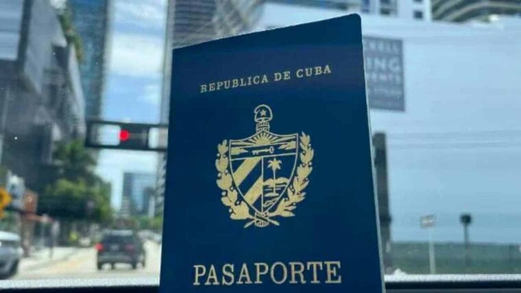 ¿Trámite de pasaporte cubano en Miami? Agencias cobrarán más de 200 dólares 