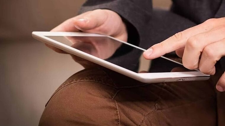 México regala 8 mil tablets para “censo en Cuba”