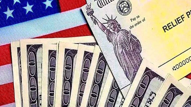 California continúa emitiendo cheques de estímulo