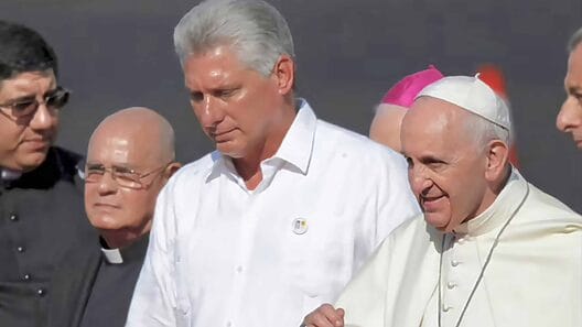 Díaz Canel visitará al Papa en el Vaticano esta semana