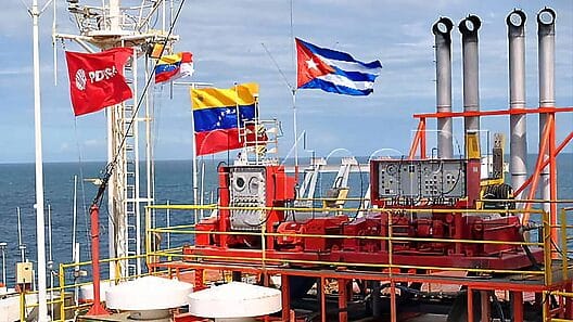 Cuba superó las importaciones de petróleo en mayo desde Venezuela respecto a abril