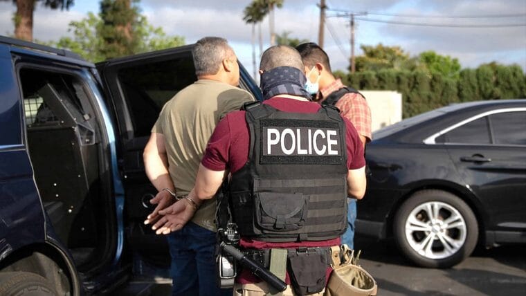 Estados Unidos: Recrudecen sanciones contra el transporte de indocumentados en Texas