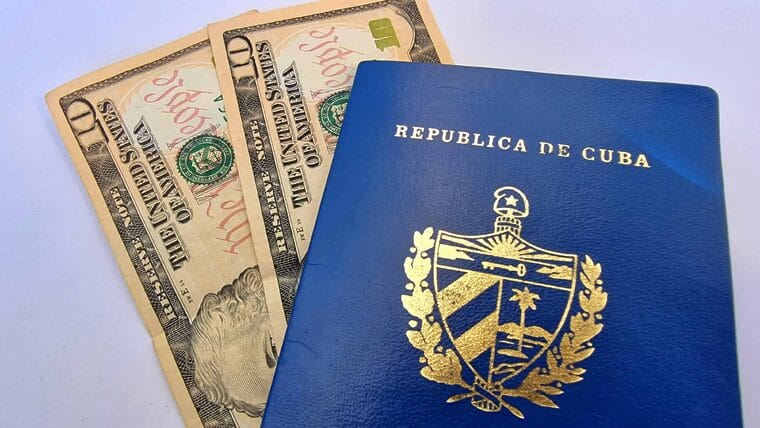 Extensión de la validez del pasaporte cubano genera aumento de solicitudes: la mayoría en EEUU