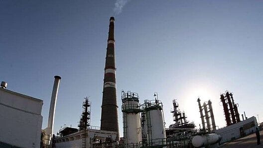 Modernizarán especialistas rusos la refinería de petróleo de Cienfuegos
