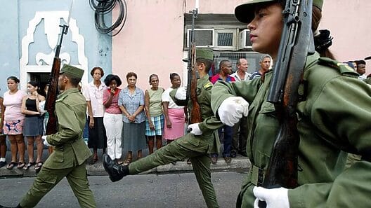 Hasta cinco años de cárcel para quienes evadan el Servicio Militar en Cuba