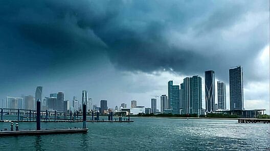 Florida en Alerta: DeSantis declara estado de emergencia en 33 condados