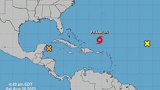 Alerta del NHC para Cuba y Estados Unidos por posible desarrollo ciclónico en el Mar Caribe