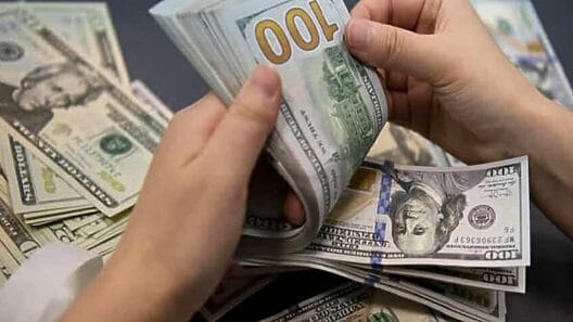 Residentes en Estados Unidos pudieran recibir pago de hasta $914 dólares en septiembre