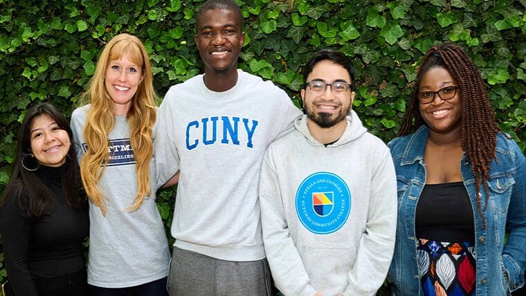 Pasantías para estudiantes indocumentados en Estados Unidos