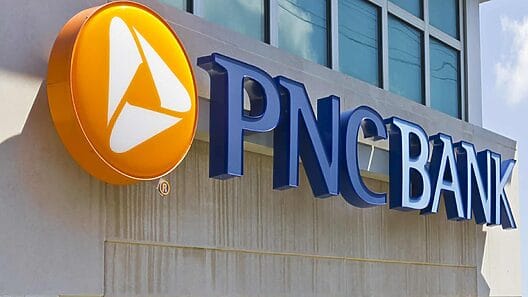PNC Bank también cerrará sucursales en agosto