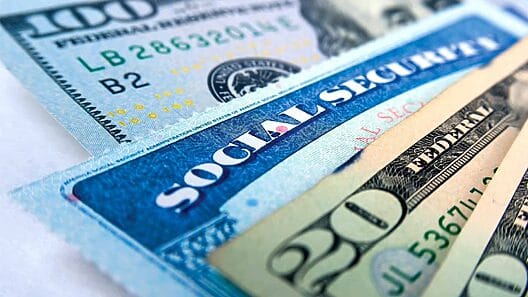 Envían reembolsos de impuestos de hasta $675.00 USD en agosto
