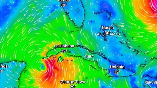 Último parte de Meteorología: Idalia cobra fuerza y apunta a Florida. Pinar del Río en alerta de Huracán