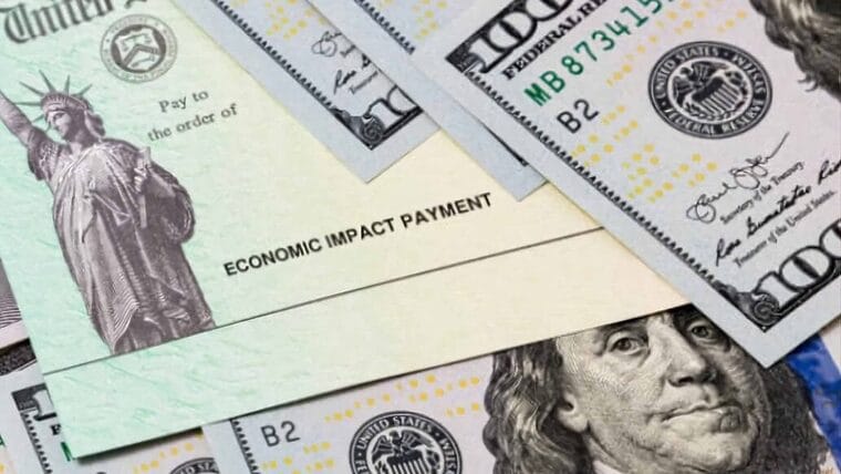 Estados Unidos emite cheques de estímulo de hasta  700 dólares para padres elegibles