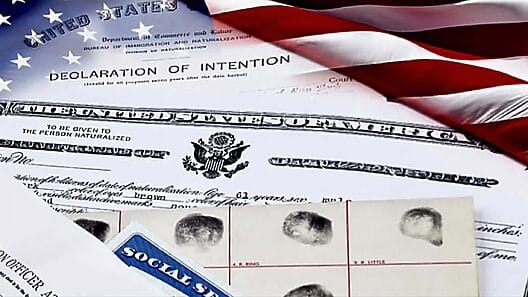 USCIS: Vías para acelerar tu caso de inmigración en Estados Unidos