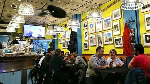 Negocios cubanos que no adopten pagos electrónicos se les retirará la licencia operativa