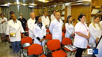 Llegan más médicos cubanos a las ciudades italianas de Catanzaro, Cosenza y Crotone