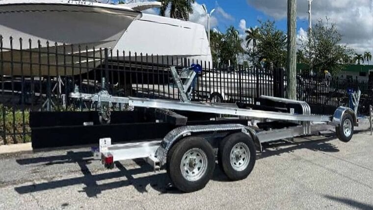 Alquilar trailers para vivir es ilegal en Florida, recuerda alcalde de Hialeah