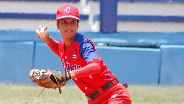 Cuatro beisbolistas cubanas se quedan en México