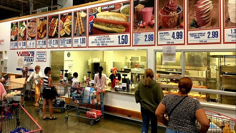 Costco cambia productos electrónicos viejos por comida en Estados Unidos