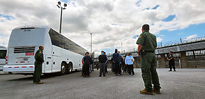 CBP hoy: quienes llegan ilegalmente a la frontera no califican para permanecer en los EEUU