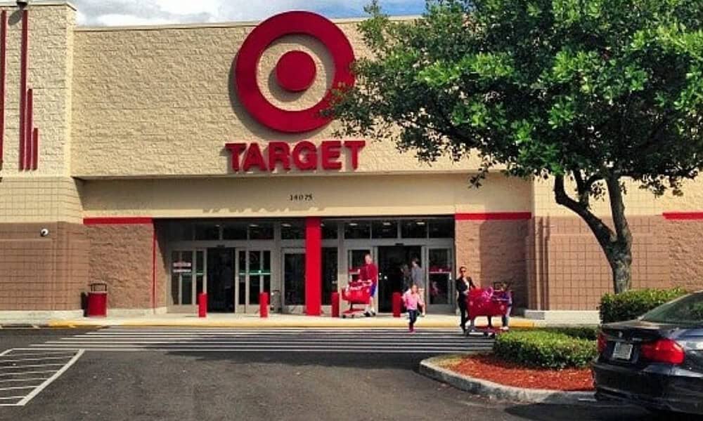 target cierra tiendas robos