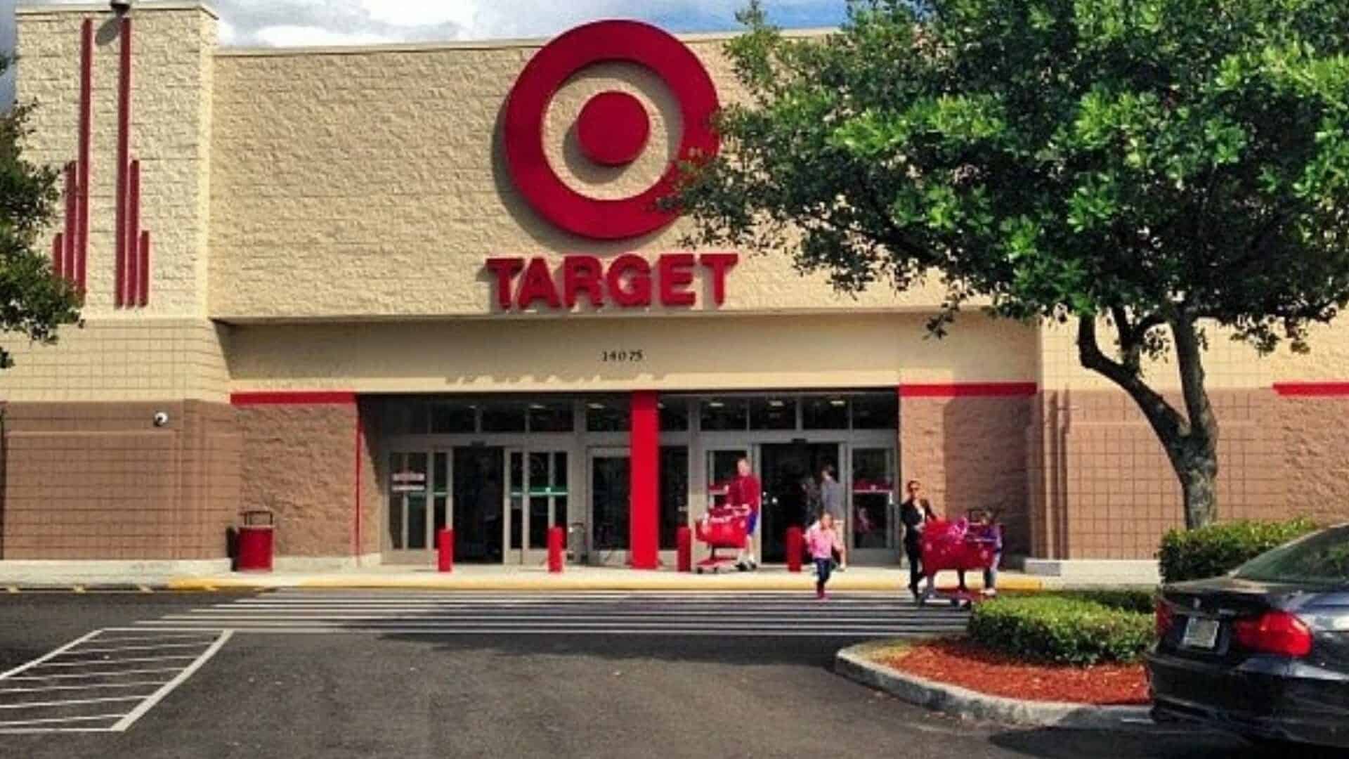 target cierra tiendas robos