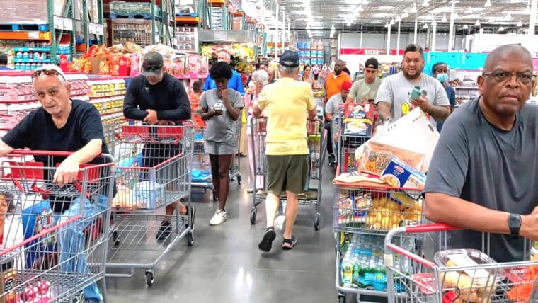 Costco, Walmart y Target no abrirán tiendas en días festivos de fin de año