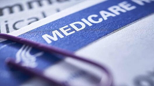 Estados Unidos brinda entrenamiento a latinos para inscribirse en planes de salud
