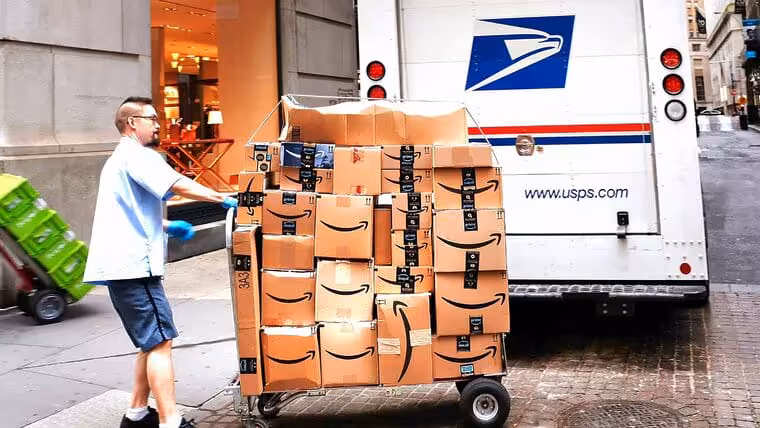 Correo de Estados Unidos anuncia cambios para fin de año