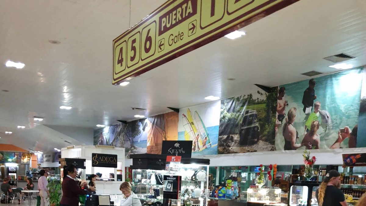 ¿Quieres abrir un negocio en el aeropuerto de Varadero? Lanzan nueva convocatoria