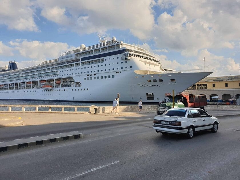 Empresas de cruceros podrían pagar millones por operar en bienes confiscados en Cuba