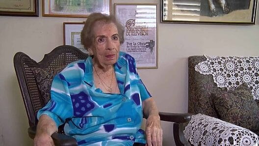 Fallece la querida intelectual cubana María Dolores Ortiz, la Dra. de «Escriba y Lea»