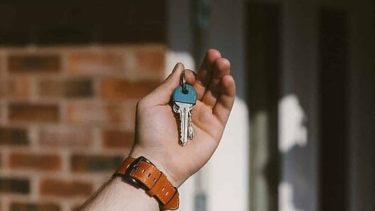 Miami, la ciudad menos asequible para vivir: inquilinos necesitan ganar casi 112.000 dólares al año
