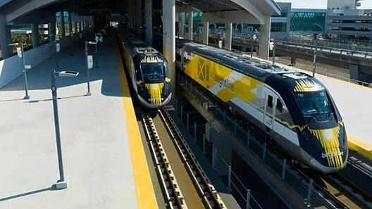 Tren rápido de Miami a Orlando: ¿una buena opción para llegar a Disney?