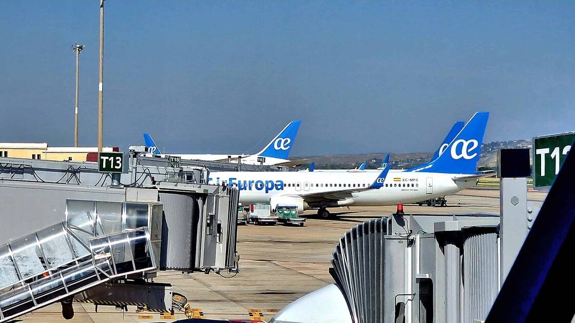 ¿Vuelos entre España y Cuba? Los precios superan los 3800 euros y las opciones directas se reducen
