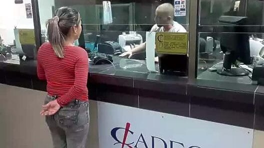 CADECA abre nuevas oficinas en Cuba, pero no puede satisfacer la demanda de divisas