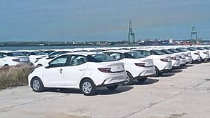 renta carros hyundai cuba mariel