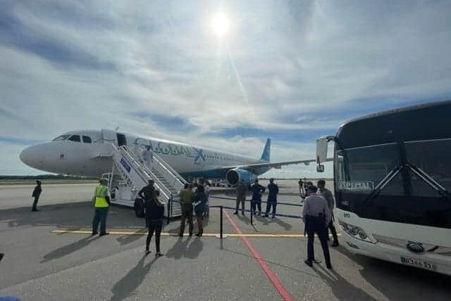 Informa Embajada de Estados Unidos en Cuba sobre vuelo de deportación