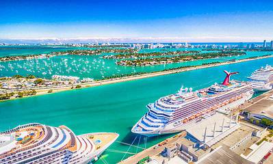 cruceros miami noviembre 2023