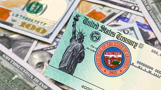 Otorgará Estados Unidos cheque de estímulo de hasta $750 dólares para residentes con dependientes