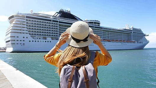 Suspenden crucero que daría vuelta al mundo: ¡hay quienes vendieron su casas y ahora están sin nada!