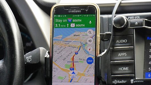 Cubanos en Miami: ¿Es rentable trabajar en Uber?