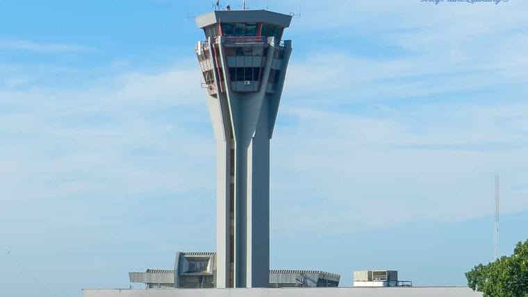 Curso con compensación salarial en La Habana: nota de la Empresa Cubana de Navegación Aérea