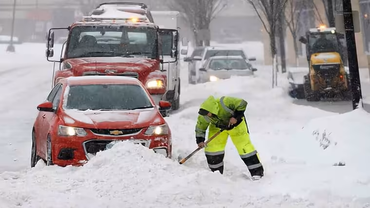 Alertan en Estados Unidos por nueva tormenta de nieve