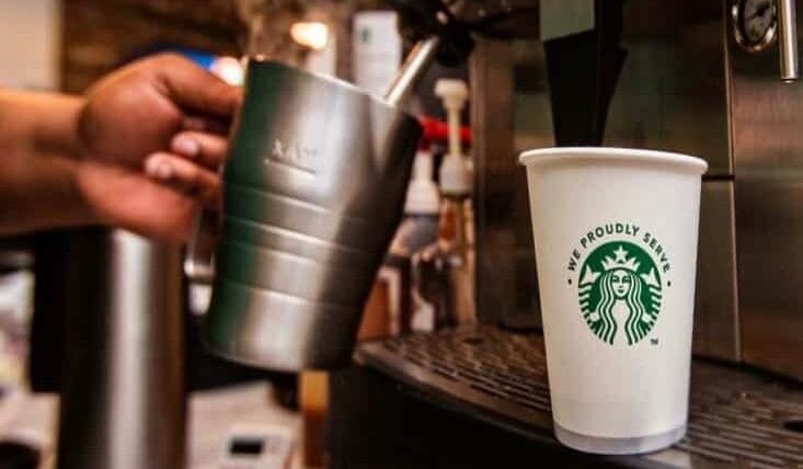 Propuestas de Starbucks por fin de año: descuentos y chocolate gratis