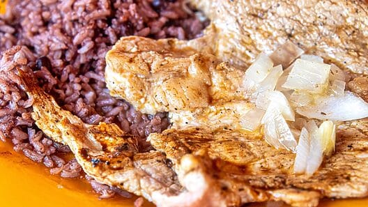 ¿Qué comerán los cubanos en fin de año? Altos precios del arroz, carne de cerdo, frijoles y tomates
